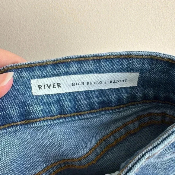 Lois Medium Wash River High Retro Straight Jeans, Size 31" L-32 - Picture 13 of 16